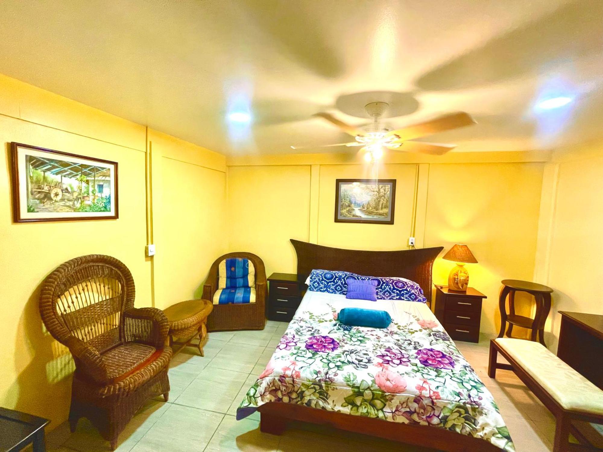 Hotel Tierra De Volcanes La Fortuna Екстер'єр фото
